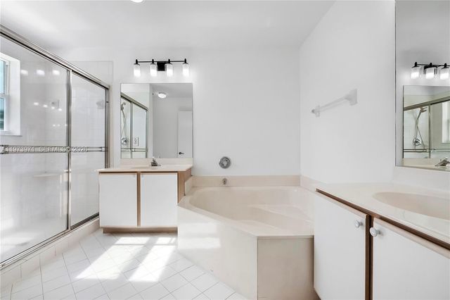 3622 Dunes Vista Dr, Pompano Beach, FL 33069