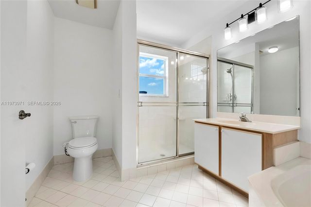 3622 Dunes Vista Dr, Pompano Beach, FL 33069