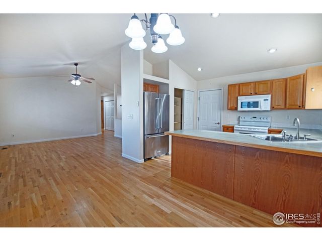 6937 Raleigh St, Wellington, CO 80549