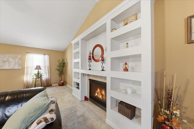 32 Barnwood Court, Florence, KY 41042