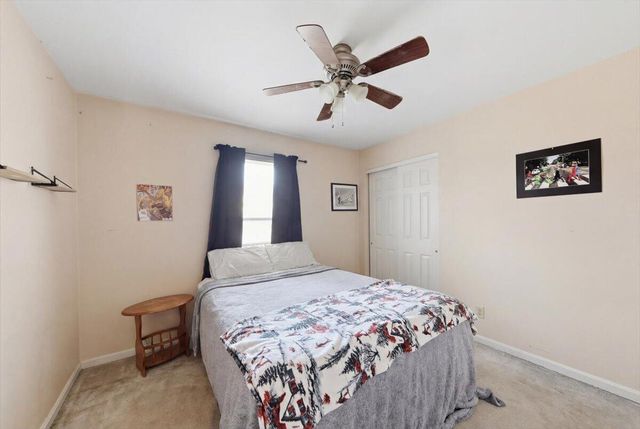 32 Barnwood Court, Florence, KY 41042