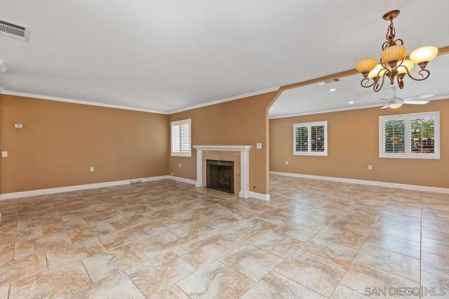 12447 Horado, San Diego, CA 92128