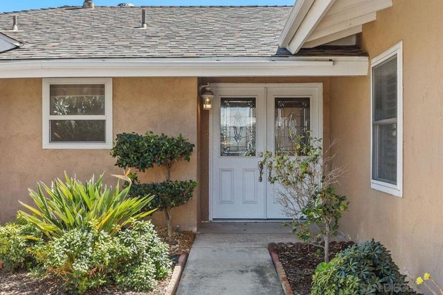 12447 Horado, San Diego, CA 92128