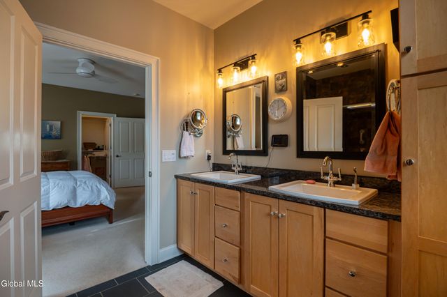 5 Richard Avenue, Saratoga Springs, NY 12866