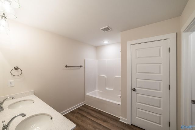 148 Flintlock Way, New Market, AL 35741