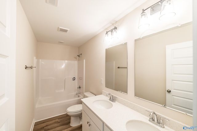 148 Flintlock Way, New Market, AL 35741