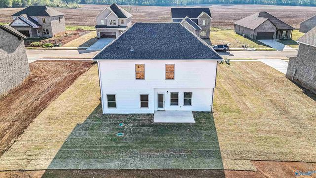 148 Flintlock Way, New Market, AL 35741