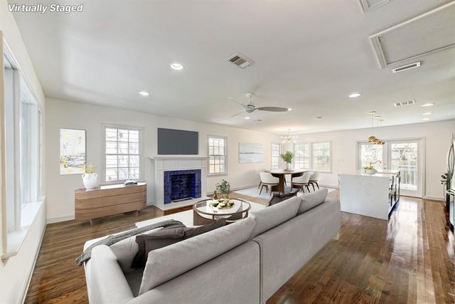 1002 E 38 ST, Austin, TX 78705