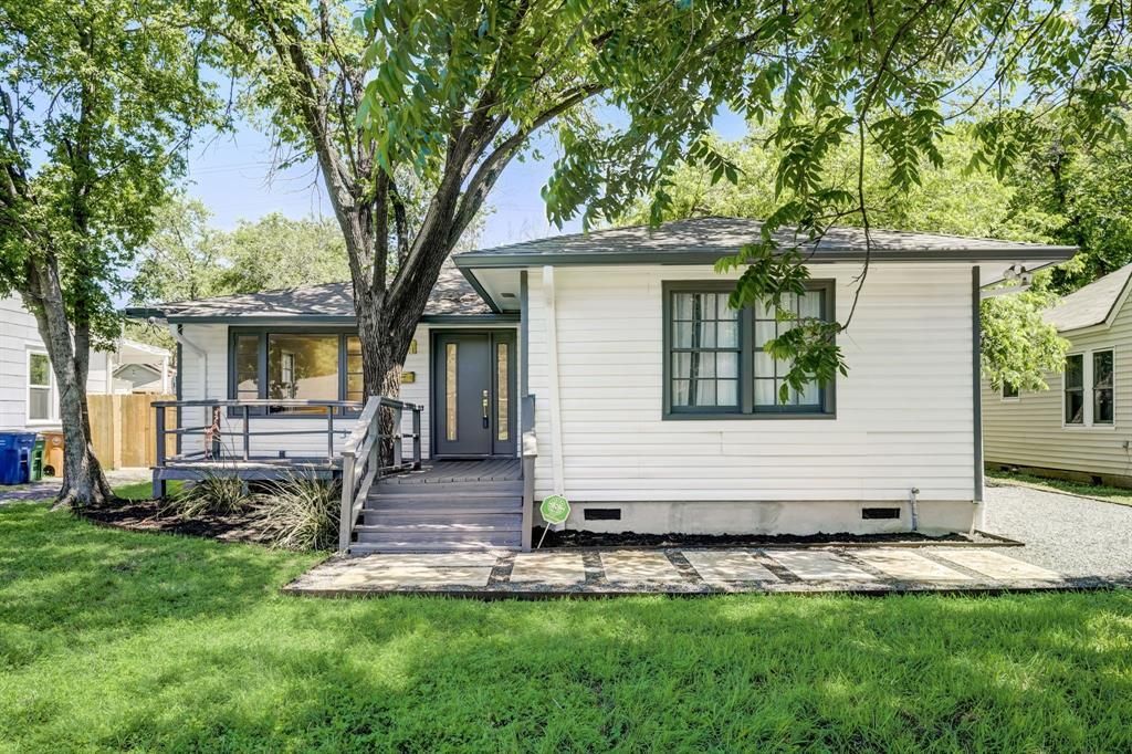 1002 E 38 ST, Austin, TX 78705