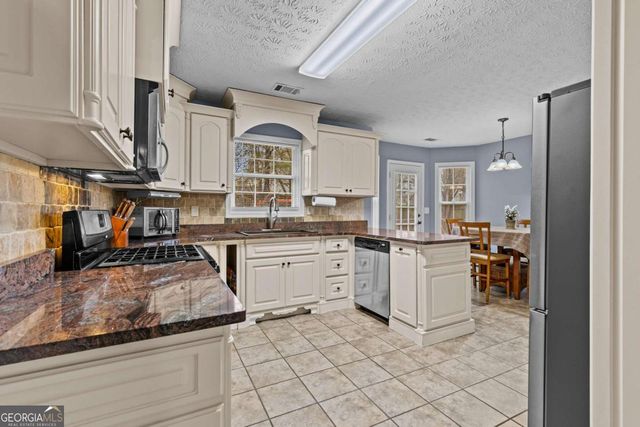 1480 Bramlett Forest Trail, Lawrenceville, GA 30045