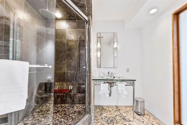 3329 NE 17th Street, Fort Lauderdale, FL 33305