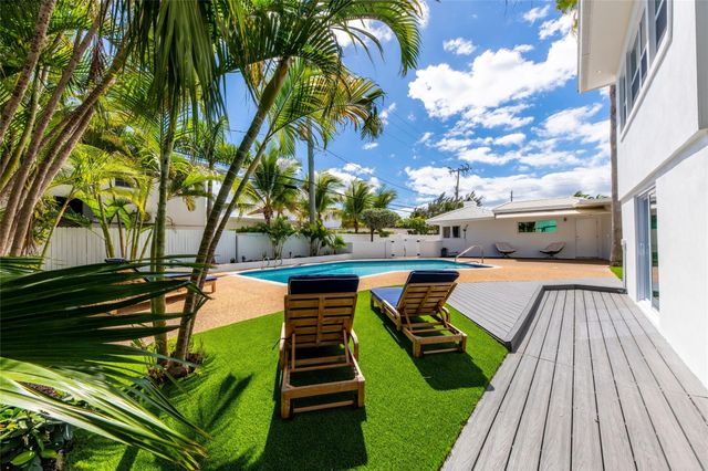 3329 NE 17th Street, Fort Lauderdale, FL 33305