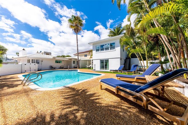 3329 NE 17th Street, Fort Lauderdale, FL 33305