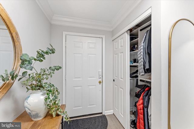 6836 GENERAL LAFAYETTE WAY, Gainesville, VA 20155