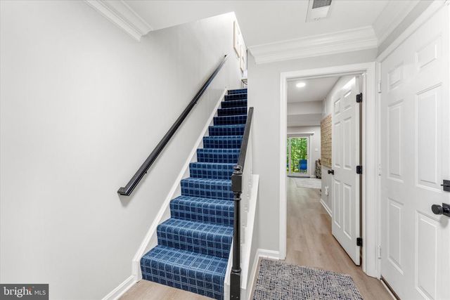 6836 GENERAL LAFAYETTE WAY, Gainesville, VA 20155