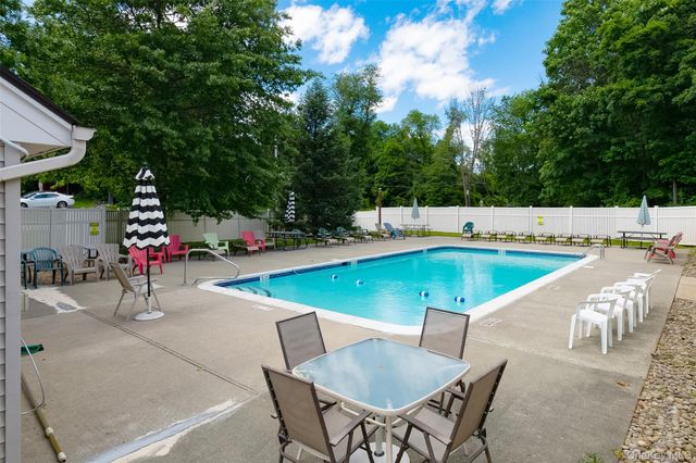 124 Elmcrest Drive, Fishkill, NY 12524