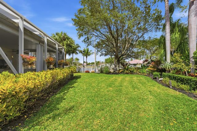 8259 Nevis Place, Wellington, FL 33414