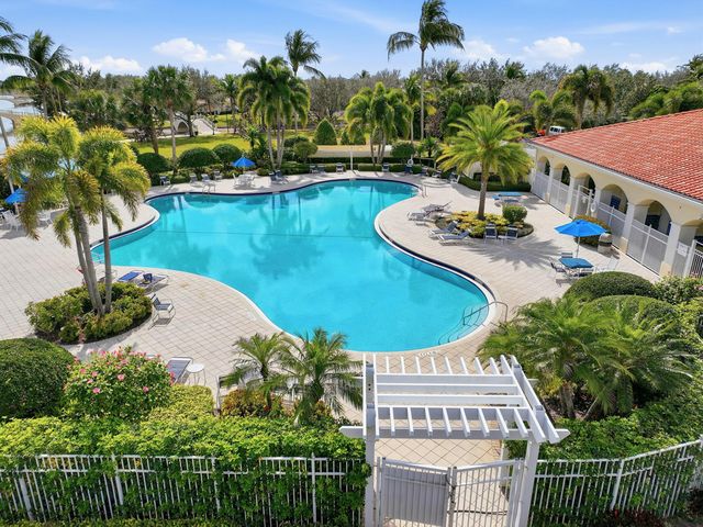 8259 Nevis Place, Wellington, FL 33414