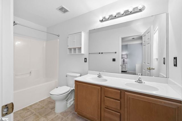 29 Heritage Oak Way, Simpsonville, SC 29681