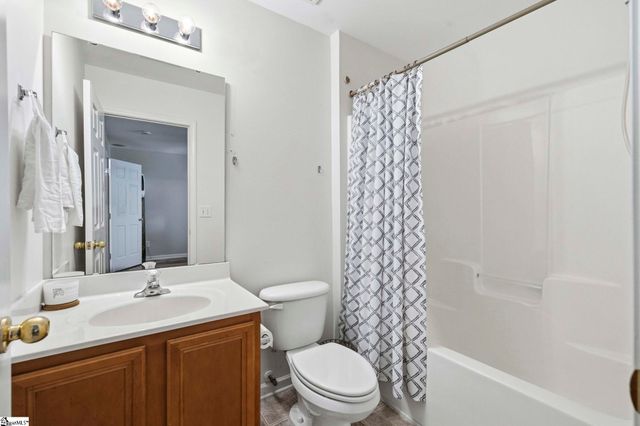 29 Heritage Oak Way, Simpsonville, SC 29681