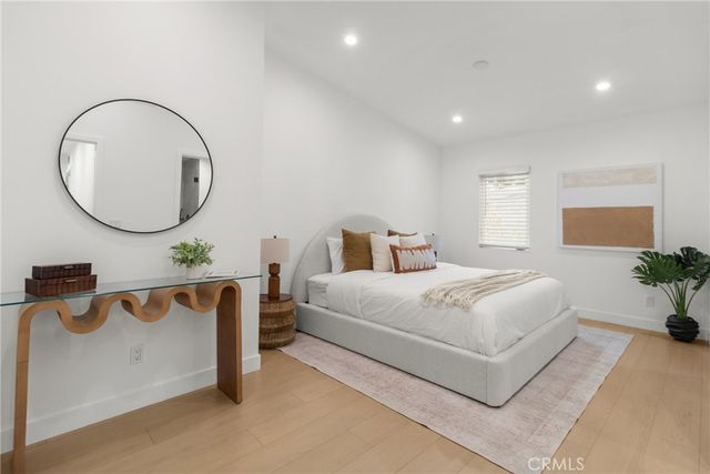 18216 Hartland Street, Reseda, CA 91335