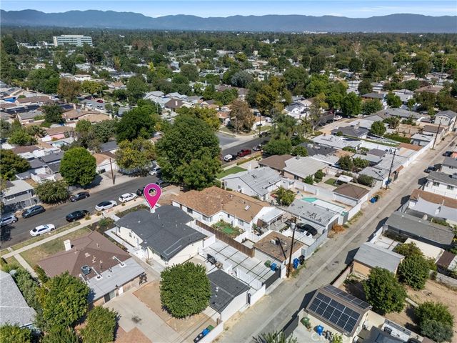 18216 Hartland Street, Reseda, CA 91335