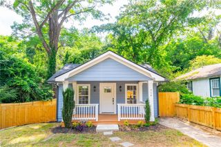 714 Emily NW Place, Atlanta, GA 30318