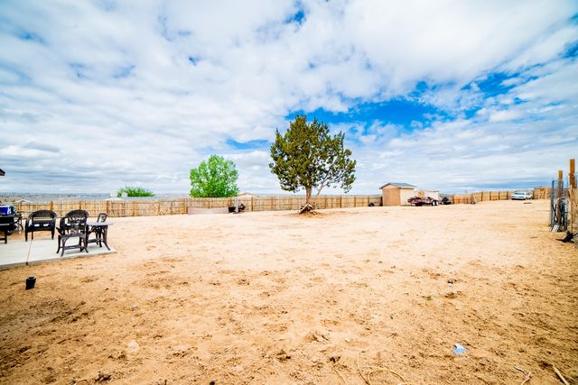 337 4th Avenue SW, Rio Rancho, NM 87124