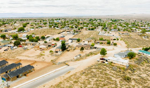 337 4th Avenue SW, Rio Rancho, NM 87124