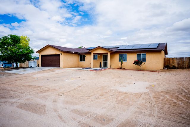 337 4th Avenue SW, Rio Rancho, NM 87124