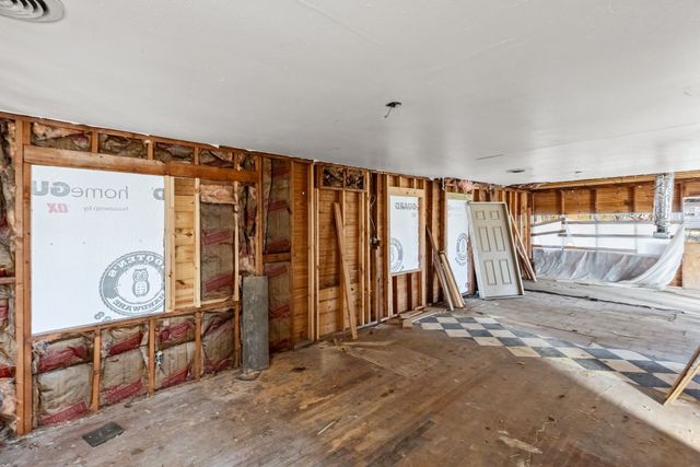 193 Garrett Avenue, East Tawakoni, TX 75472