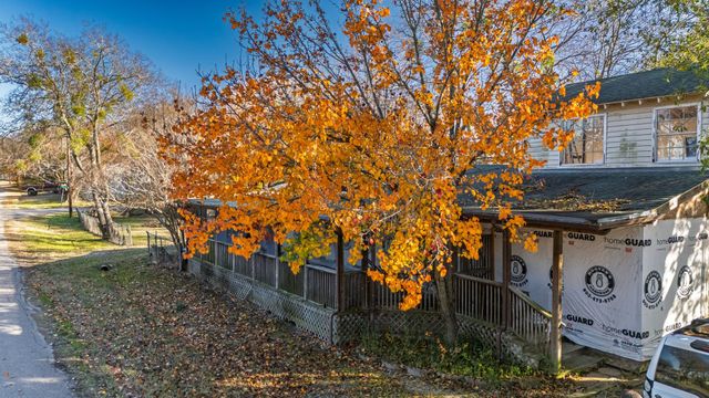 193 Garrett Avenue, East Tawakoni, TX 75472