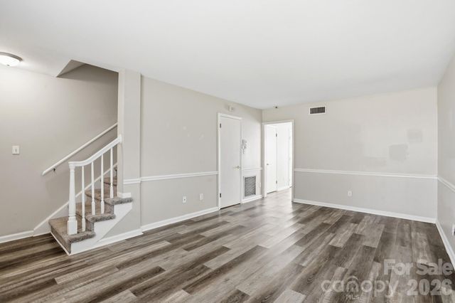 4748 Old Lantern Way, Charlotte, NC 28212