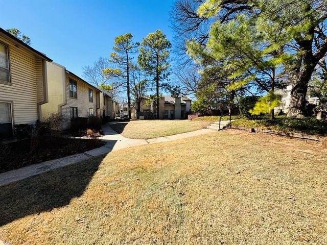 804 Cardinal Creek Boulevard A, Norman, OK 73072