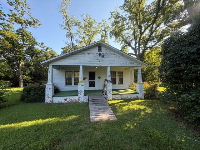 1 Nichols Road, Pinckard, AL 36371