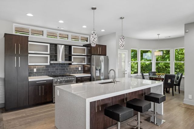 4434 Brush Hill Rd, Nashville, TN 37216