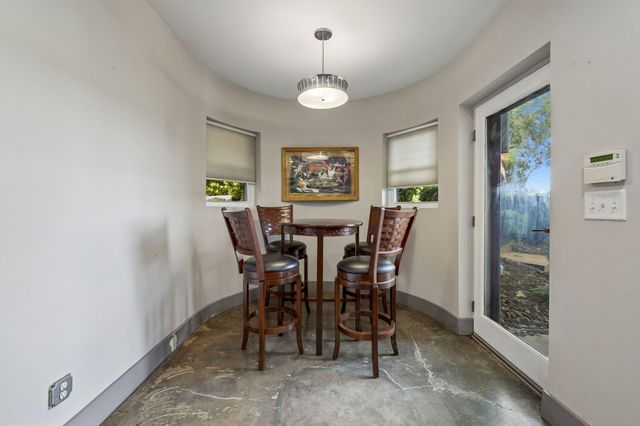 4434 Brush Hill Rd, Nashville, TN 37216