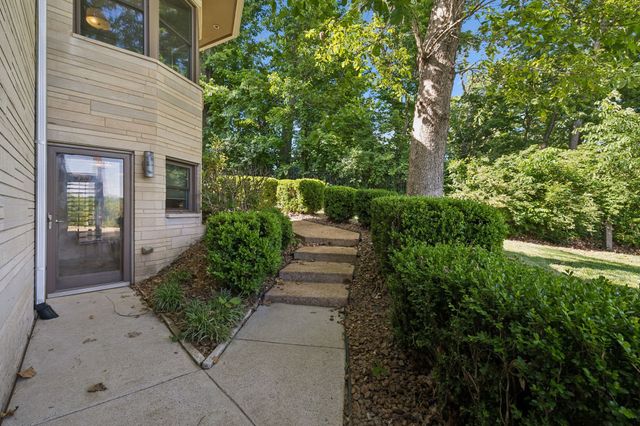 4434 Brush Hill Rd, Nashville, TN 37216