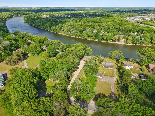 4434 Brush Hill Rd, Nashville, TN 37216