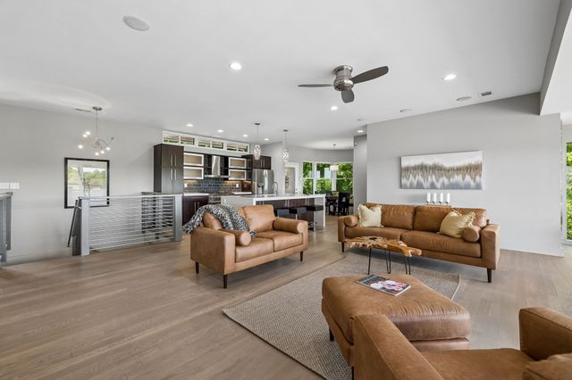 4434 Brush Hill Rd, Nashville, TN 37216