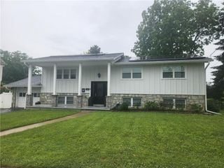 422 Belvidere Street, Nazareth Boro, PA 18064