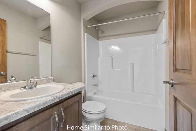 1703 BETTY JEAN LANE, Green Bay, WI 54313