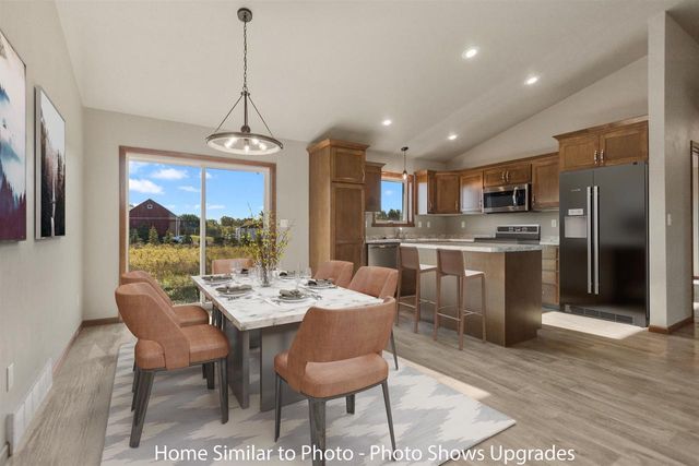 1703 BETTY JEAN LANE, Green Bay, WI 54313