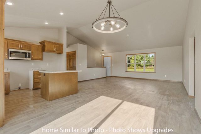 1703 BETTY JEAN LANE, Green Bay, WI 54313