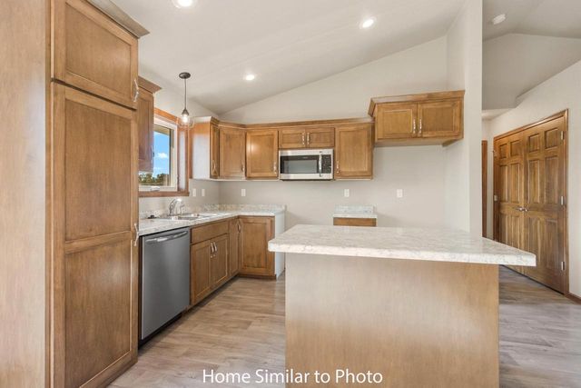 1703 BETTY JEAN LANE, Green Bay, WI 54313