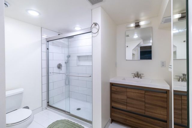 5524 Fremont Avenue S, Minneapolis, MN 55419