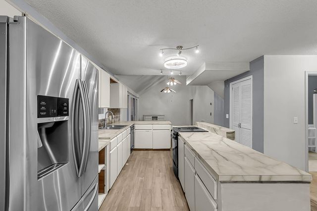 1677 Clearview Drive, Manning, SC 29102