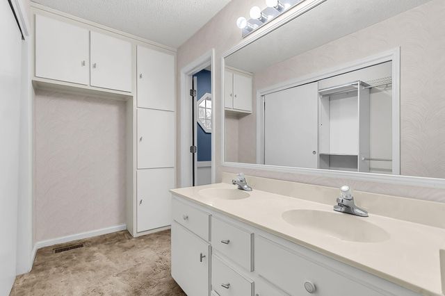 1677 Clearview Drive, Manning, SC 29102