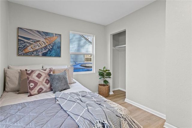 4917 Locust Avenue, Kansas City, KS 66106