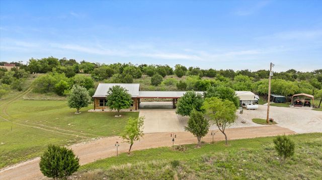 3318 CR 302, Glen Rose, TX 76048